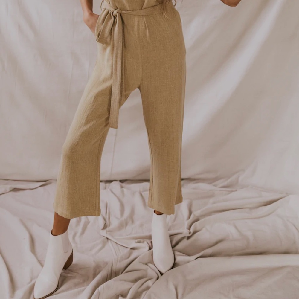 THE CHARLOTTESVILLE JUMPSUIT || ROOLEE - Picture 3 of 7